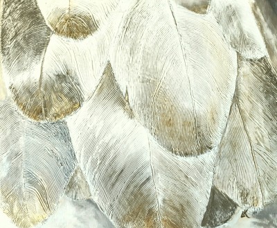 Pearl feathers with gold